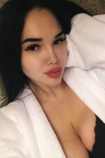 Индивидуалка ⬆️ V I P G I R L S 20 лет сделает профессионально стриптиз не профи и пригласит к себе