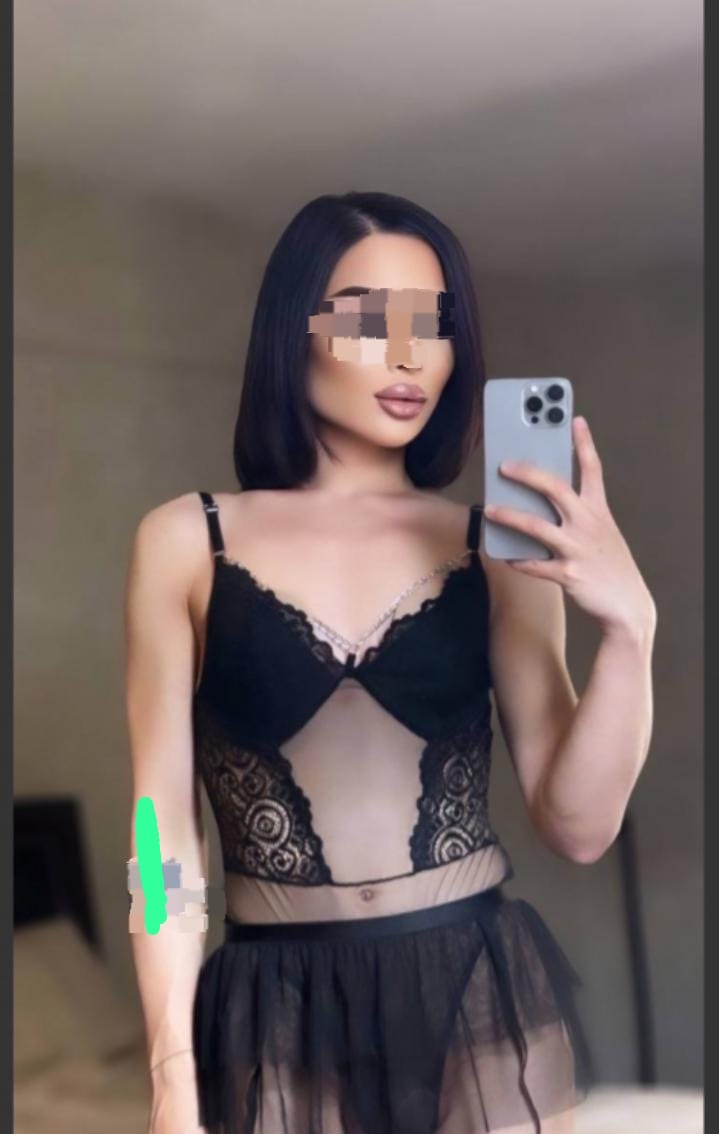 Индивидуалка Кристина с 1 размером груди сделает профессионально эскорт и позовет в гости