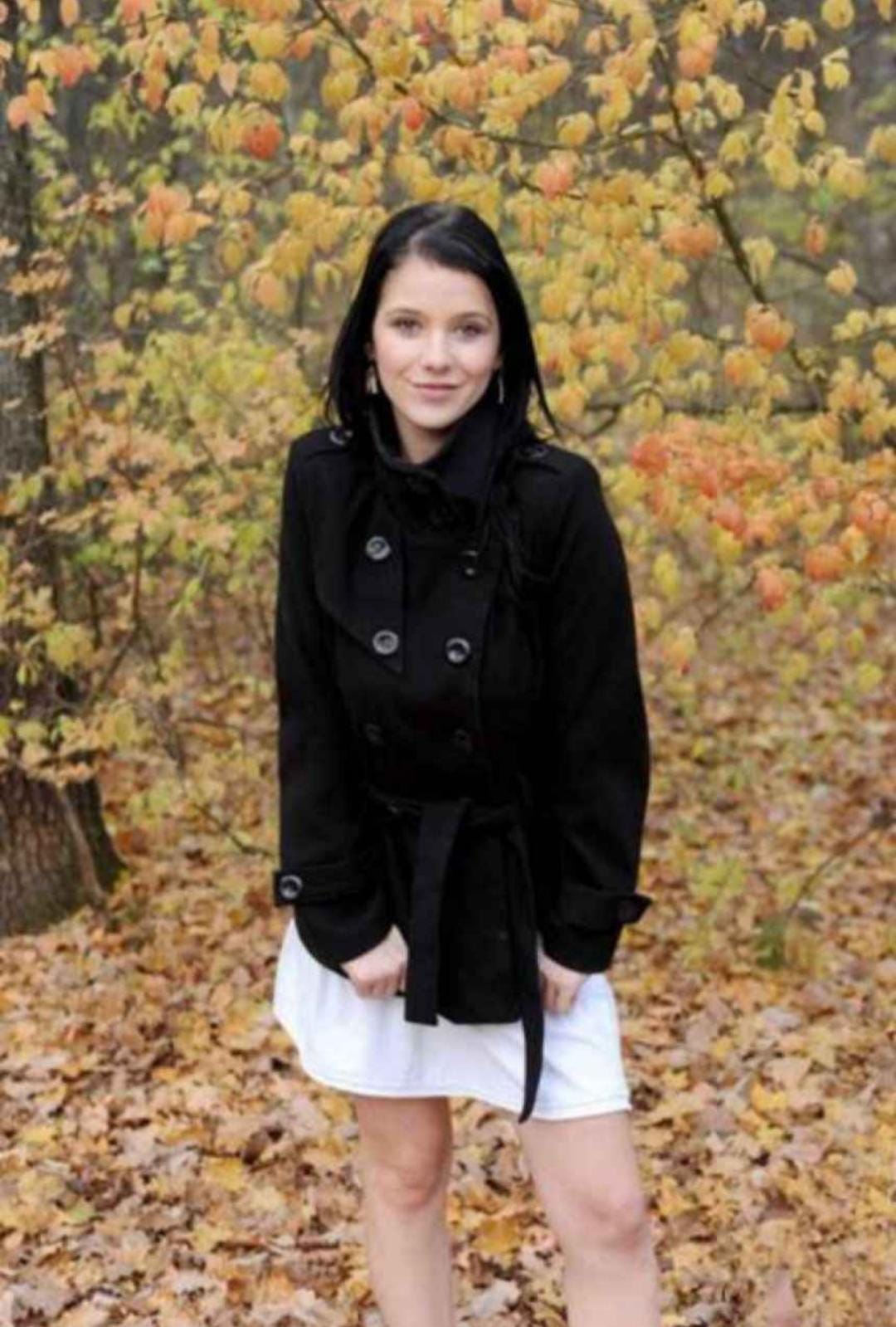 Профессионалка ЛАСКОВАЯ НЕЖНАЯ стройная подарит массаж профи и примет у себя в Район - Юго-Запад