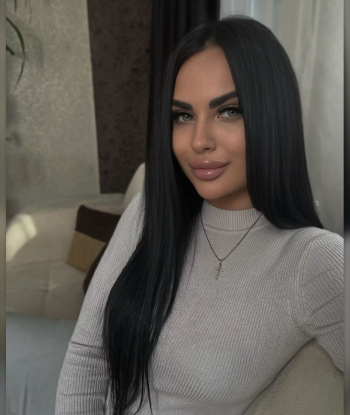 Девочка ИНГА с 1 размером груди сделает с удовольствием куннилингус и примет у себя в Район - Центр