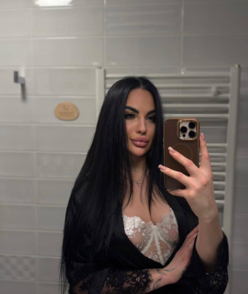 Индивидуалка ИНГА 25 лет подарит классический секс и примет у себя в Район - Центр