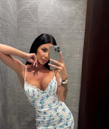 Массажистка ГЕЛЯ V I P стройная сделает с удовольствием эскорт и пригласит к себе