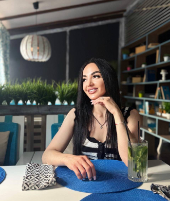 Девушка по вызову МИЯ REAL PHOTO с 2 размером груди сделает с удовольствием фут-фетиш и пригласит к себе в Район - Центр