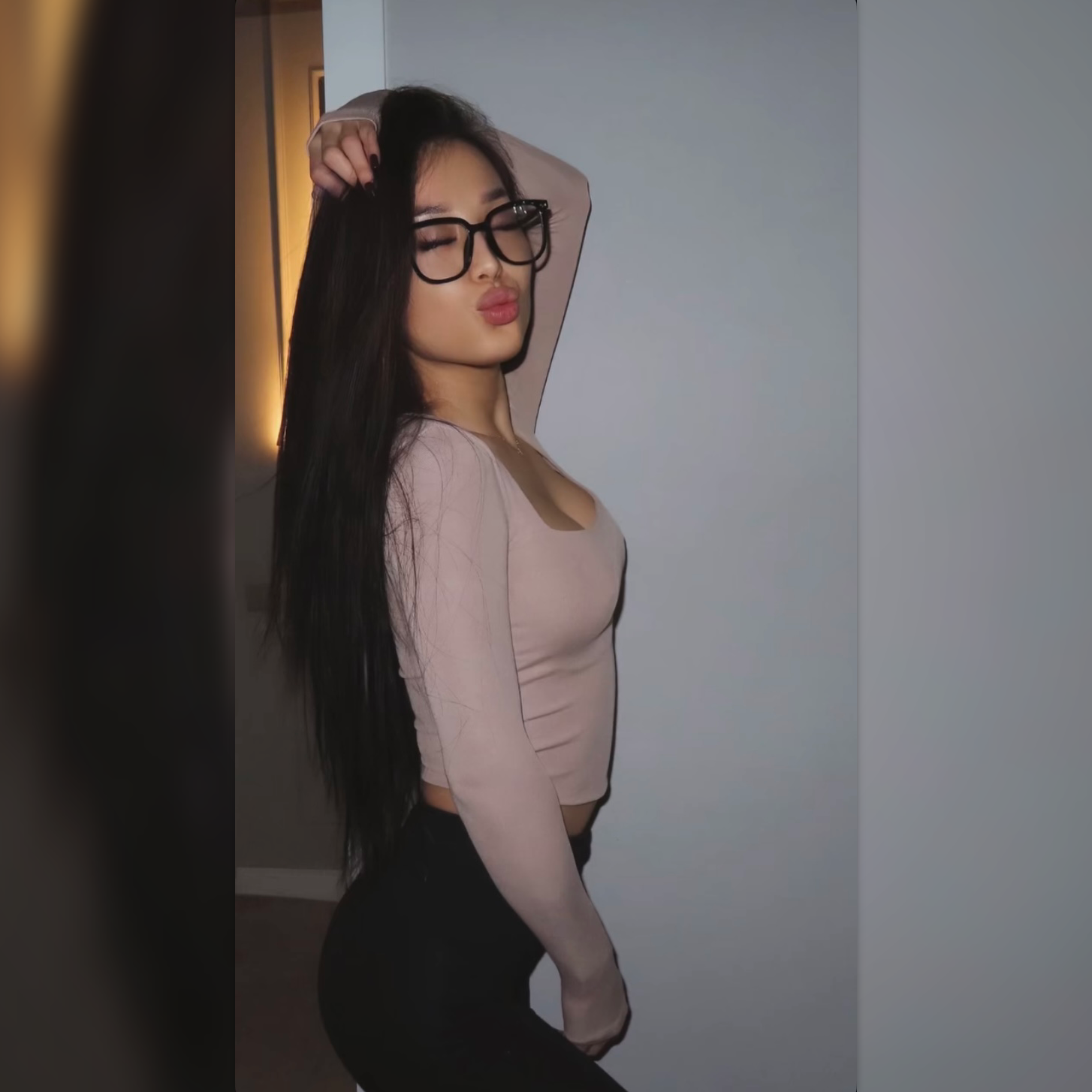 КАЗАШКА БРЮ ЖАСМИН 25 лет сделает нежно куннилингус и позовет в гости